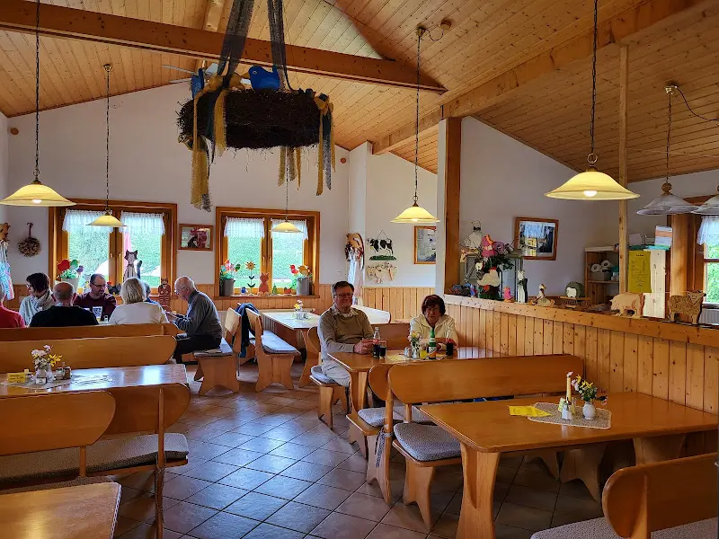 Kellerwald-Hofkäserei Dülfershof ristorante a Wildungen