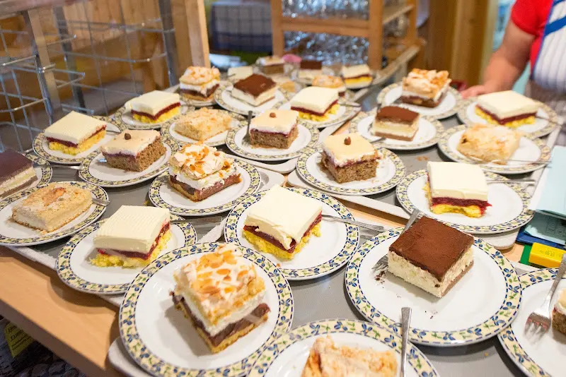 Kellerwald-Hofkäserei Dülfershof_Wildungen_slider_image_3