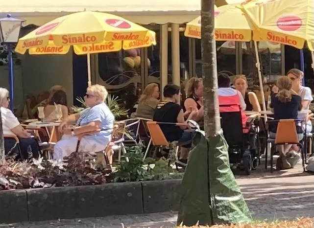 Bürger Normalo_Eiscafé La Dolce Vita_Wildungen_review