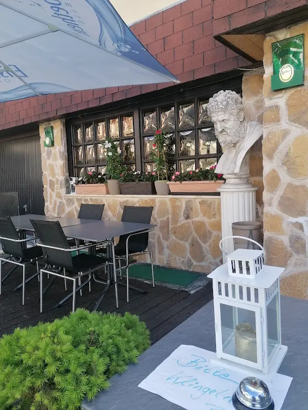 Taverna Kokkino Pouli by Alt Athen ristorante a Vilbel