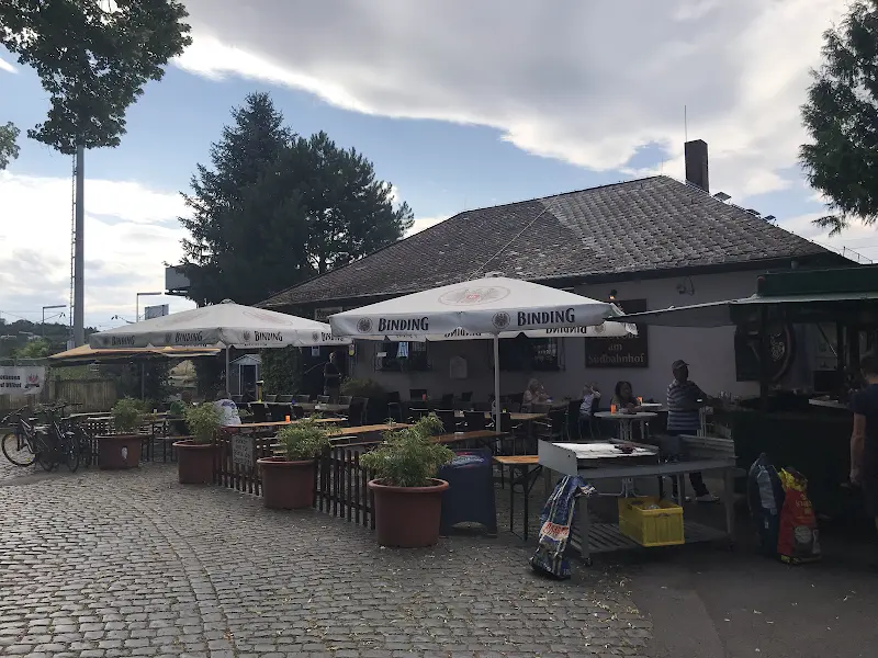 Pilsstube am Südbahnhof_Vilbel_slider_image_1