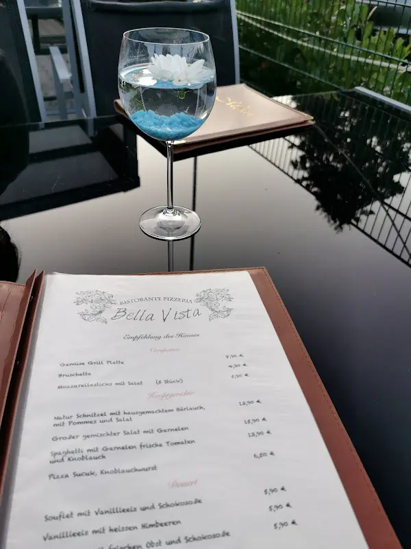 Menu_Bella Vista Bad Vilbel Amtsrichter-Müller-Weg 1, Am Ritterweiher_Vilbel_imagen_2