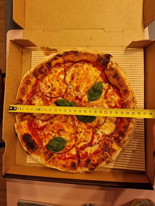 Nico Stascheit_Better place_Vilbel_review