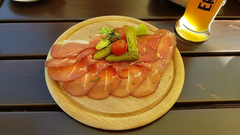 Landgasthof Raubacher-Höhe - Gaststätte, Terrasse_Oberzent_slider_image_3