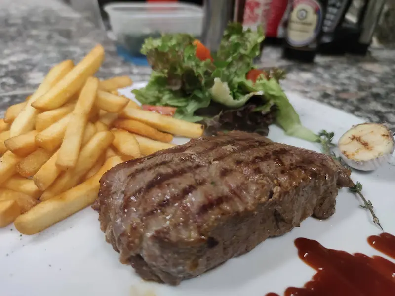 PIZZERIA UND KEBAPHAUS 