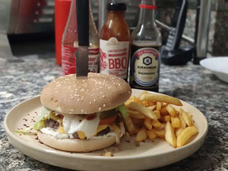 PIZZERIA UND KEBAPHAUS 