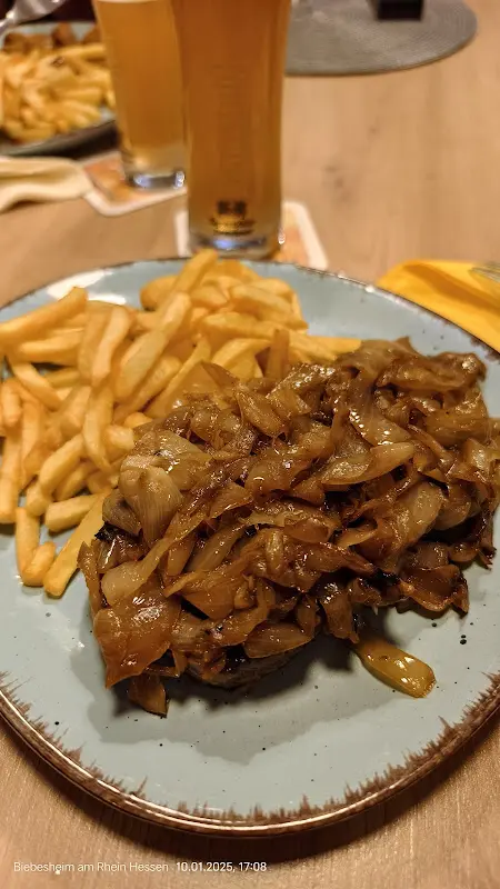 Michael Hillgärtner_Zum Wagenrad_Rhein_review