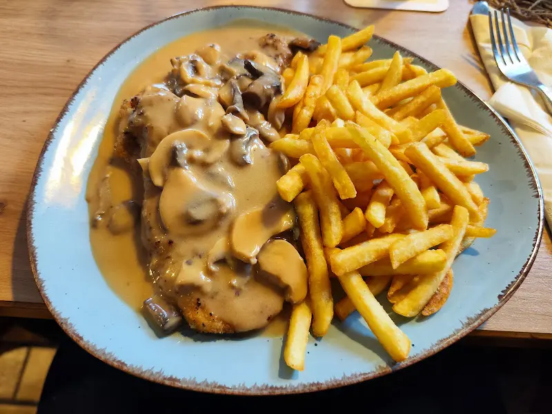 Zum Wagenrad_Rhein_slider_image_3