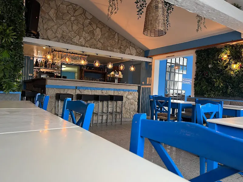 Bootshaus Biebesheim Thessaloniki_Rhein_slider_image_1