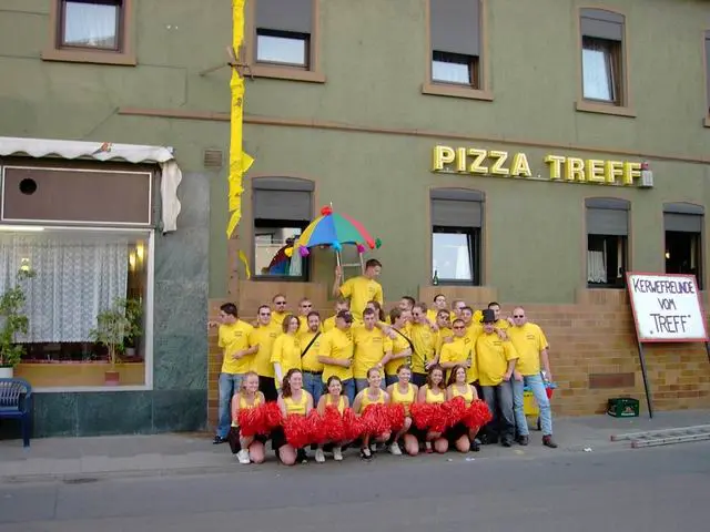 Pizza Treff restaurant in Rhein