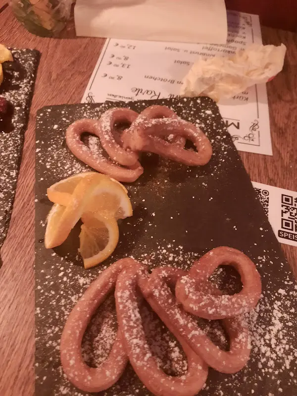 BAHAR ÖZGÜR_Metropolis | Restaurant Bensheim_Bensheim_review