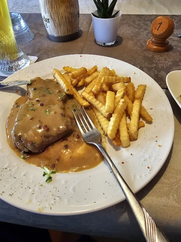 Landgasthof Deutsches Haus - Frank Heil_Straße_slider_image_2