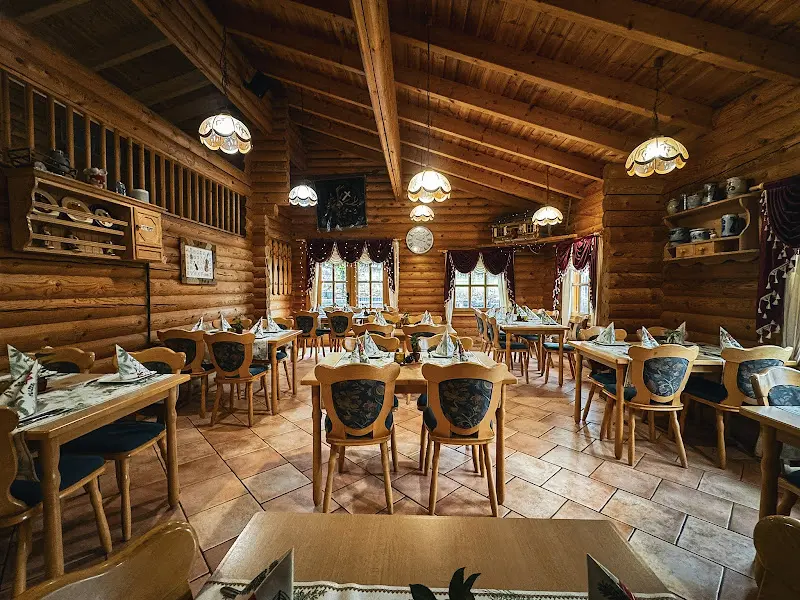 Restaurant Zum Dorfkrug_Breitscheid_slider_image_1