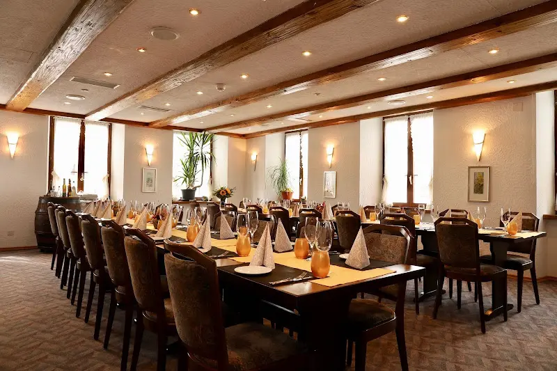 Restaurant Weisses Kreuz, Breitenbach restaurant in Breitenbach