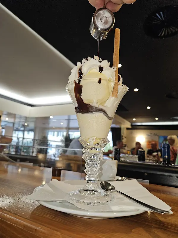 Bistro Café Post_Breitenbach_slider_image_2