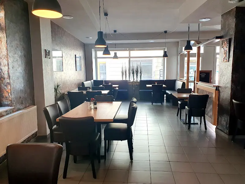 Restaurant bei "Loni" ristorante a Warburg