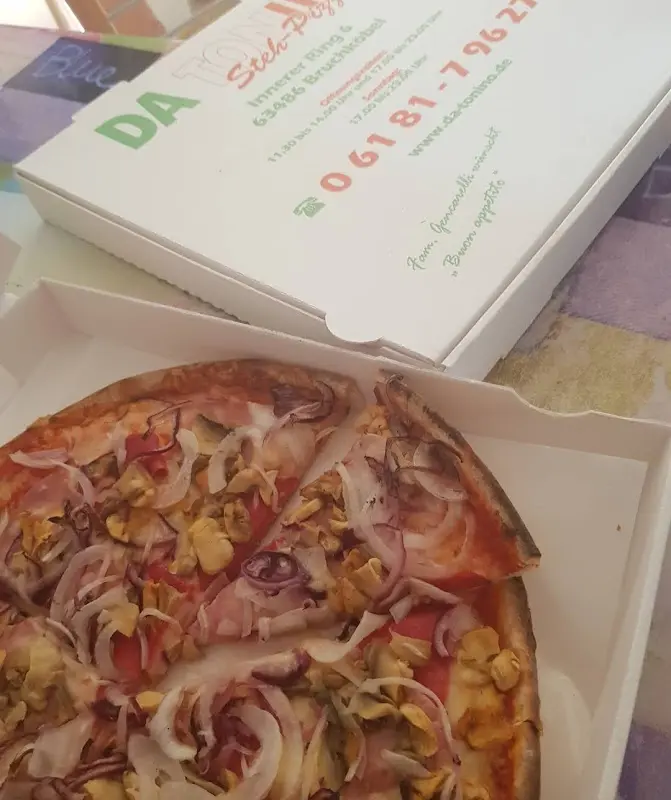 Leona Vicky_Steh Pizzeria Da Tonino_Bruchköbel_review