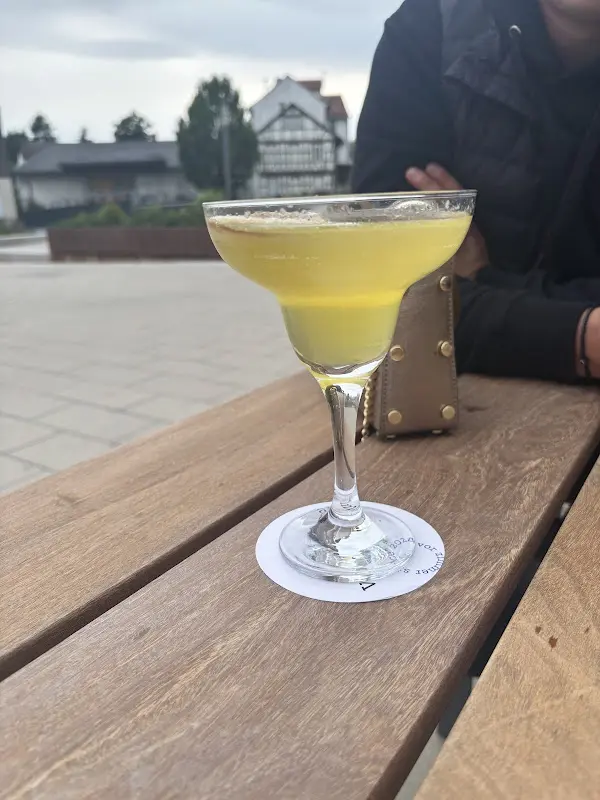 Jojo G._Vorzimmer Bruchköbel_Bruchköbel_review