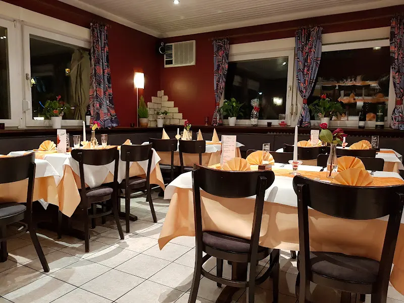 Restaurant & Pizzeria La Fantasia_Bruchköbel_slider_image_3