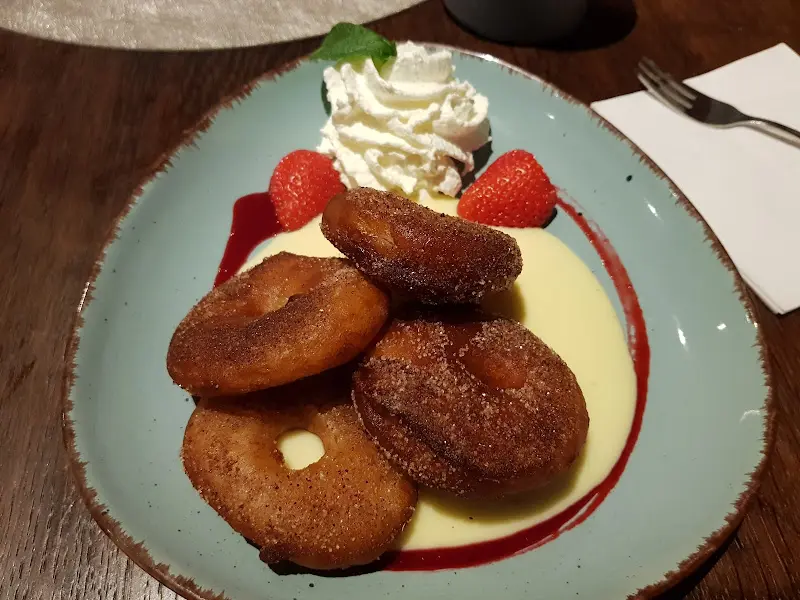 Restaurant HANAUER Bub_Hanau_slider_image_3