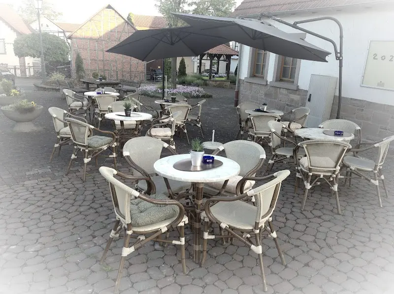 Alte Schule Hünhan_Burghaun_slider_image_1