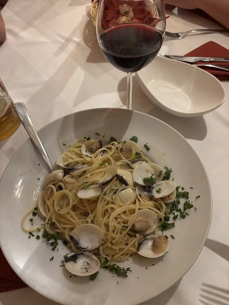 Only.Sunflowers_Schützenheim - Pizzeria il Padrino_Brackenheim_reseña