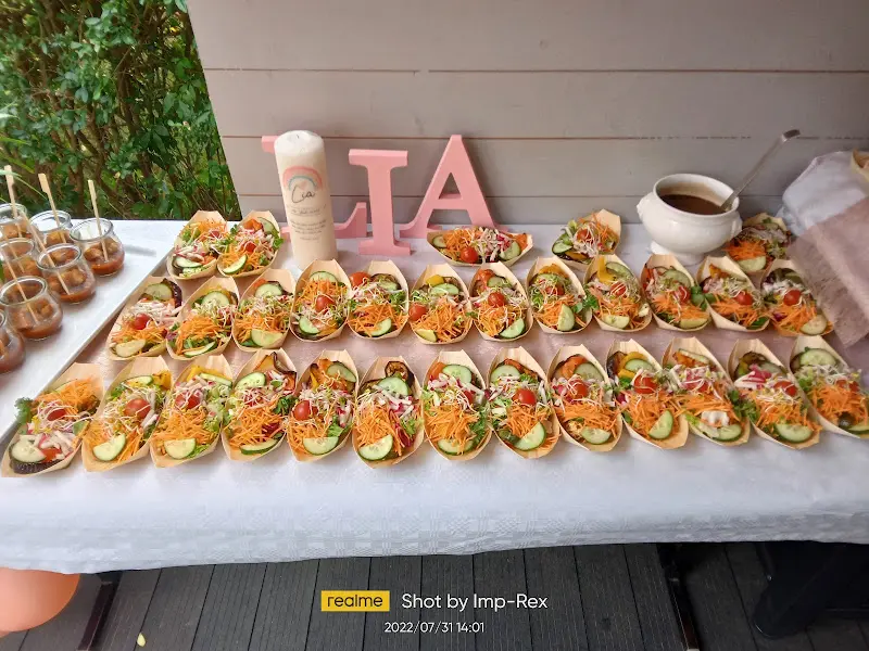 Gaststätte Waldschwimmbad Calden / Vossi´s Kochstübchen_Calden_slider_image_2