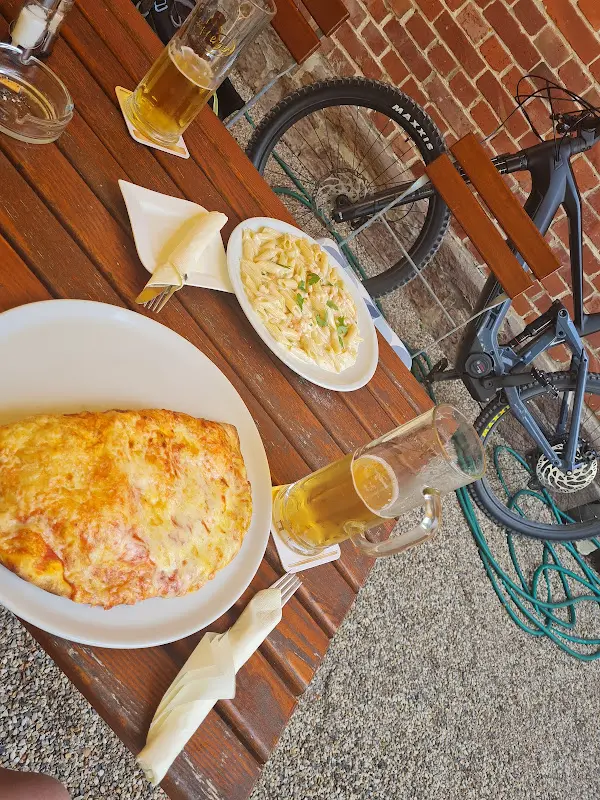 Gaststätte Zur Wilhelmshöhe Calden_Calden_slider_image_3