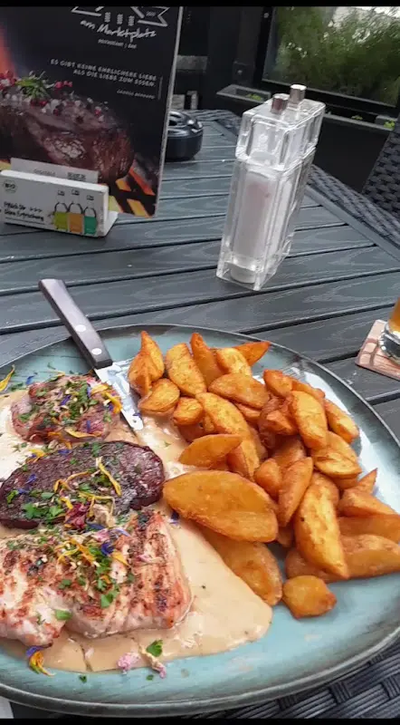 Blaues Haus am Marktplatz_Butzbach_slider_image_2