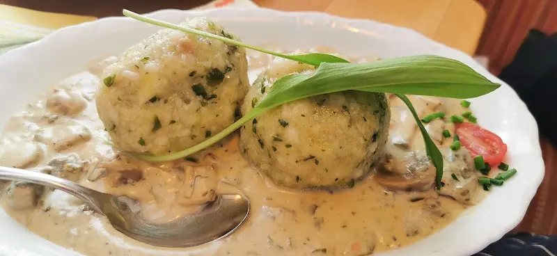 Mats Alex_Forsthaus Butzbach_Butzbach_recensione