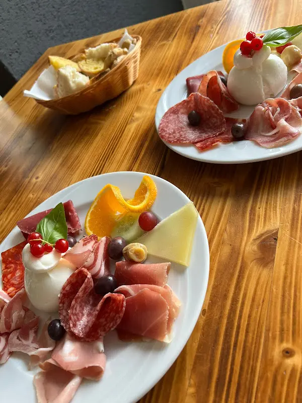 Da Noi_Dietzenbach_slider_image_3