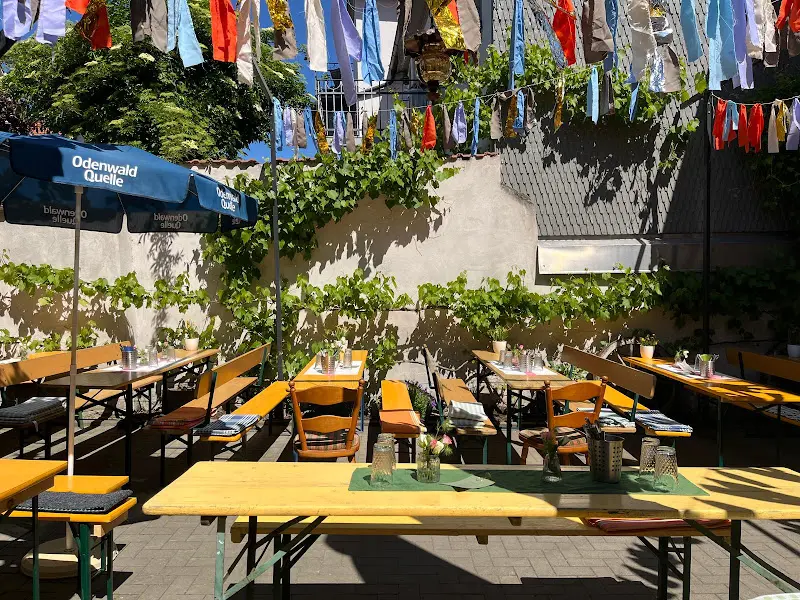 Apfelweinhof Dieburg "Schoppenwirtschaft & Apfelweinkelterei" restaurant in Dieburg