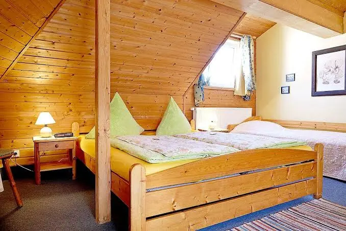 Die Schmankerlburg Hotel & Restaurant_Dieburg_slider_image_3