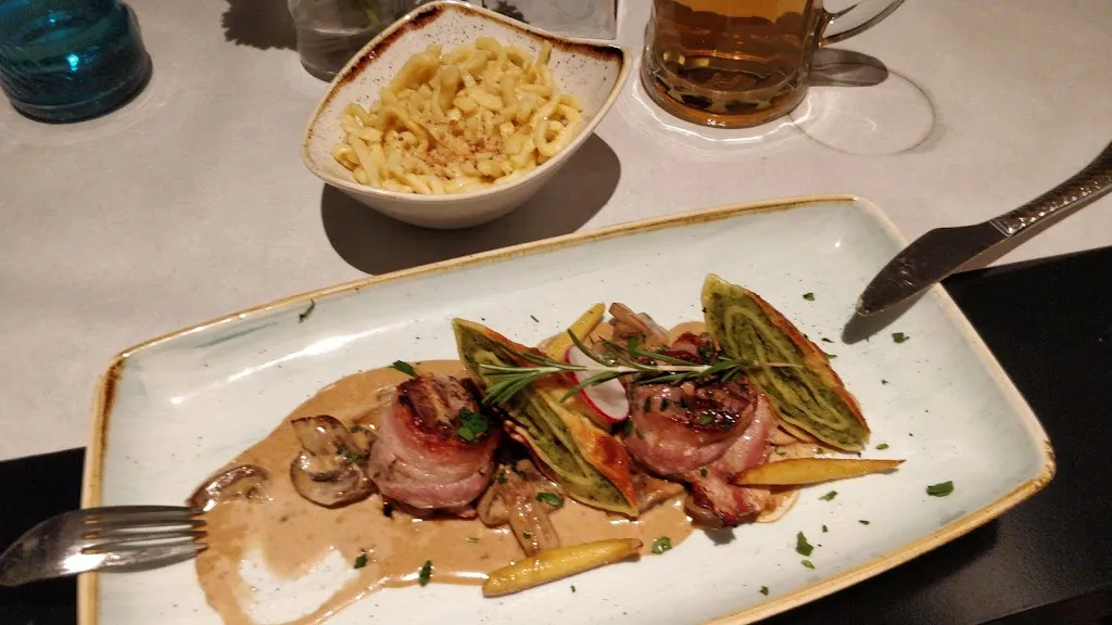 Tim Kruttschnitt_Restaurant Bürgerstube_Neckar_review