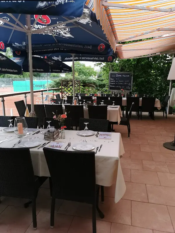 Tennisgaststätte Blau Gelb bei Serena & Maurizio restaurant in Dieburg