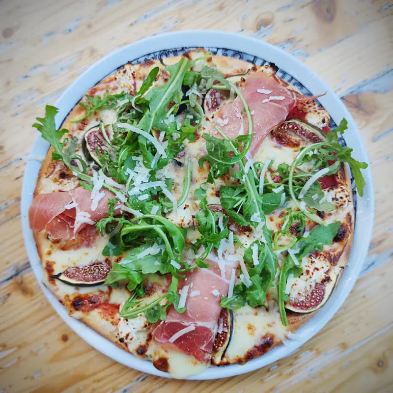 Die Mobile Pizzeria Pizza Mobil Geburtstage Hochzeiten Firmen Events_Dipperz_slider_image_2