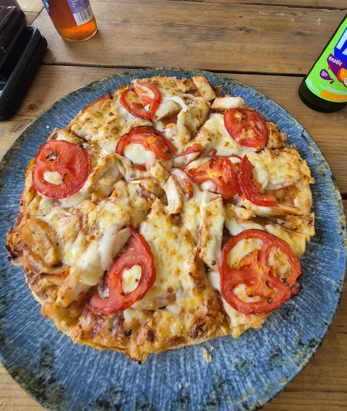 Semi's Pizza Driedorf_Driedorf_slider_image_3