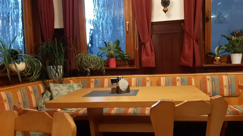 Kristiaan H_Gaststätte Waldhorn_Ehningen_review