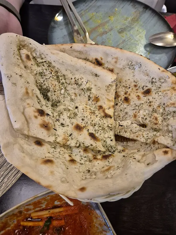 Jourdan Ong_DesiLicious Tandoor & Bar Dreieich_Dreieich_reseña