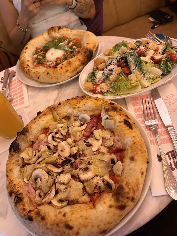 HEY AMORE_Dreieich_slider_image_3