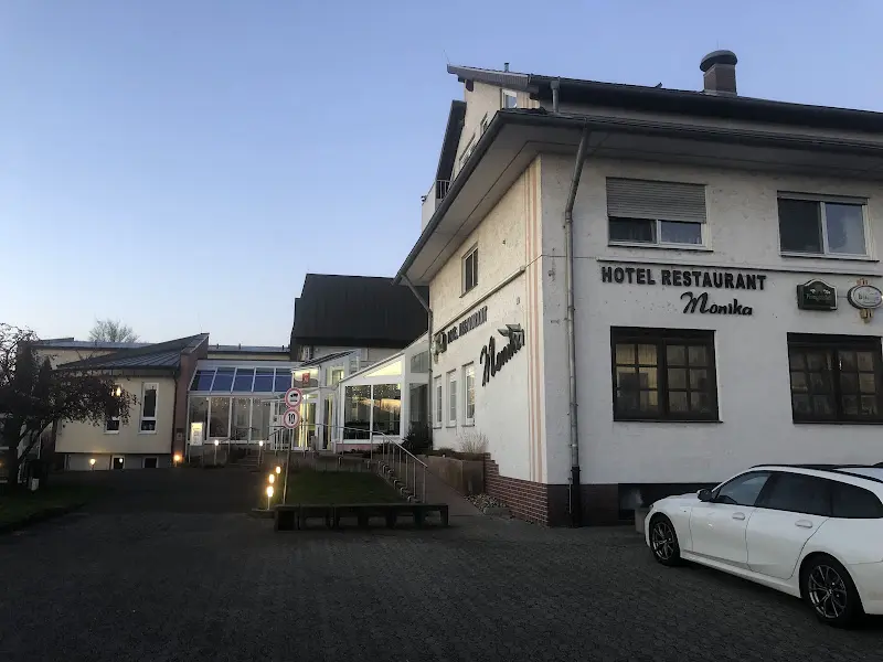 Hotel Monika Scheuermann & Gries GmbH ristorante a Büttelborn
