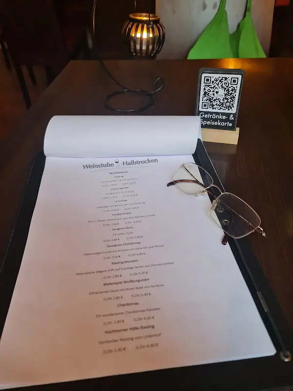 Menu_Weinstube Halbtrocken_Groß-Gerau_image_2