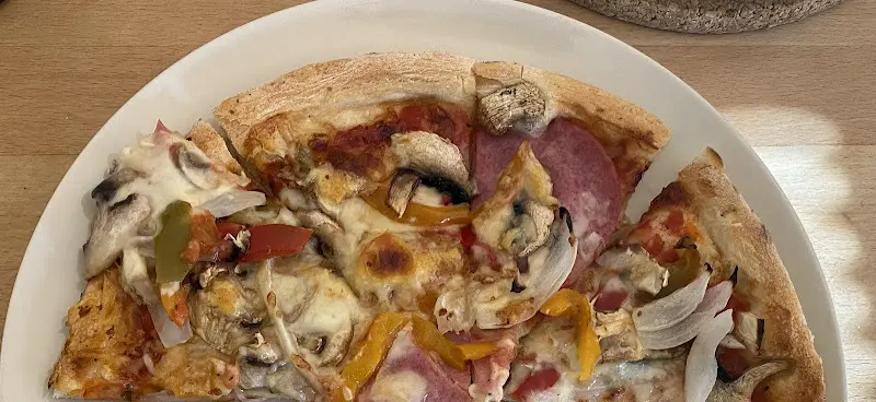 Santrino Gariano Stehpizzeria_Groß-Gerau_slider_image_2