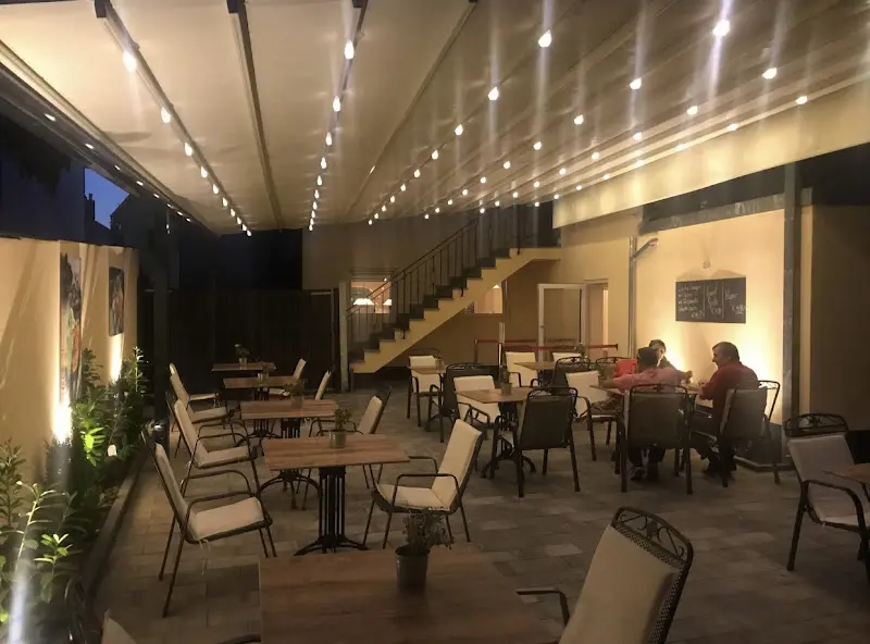 Pizzeria Adria restaurant in Echzell