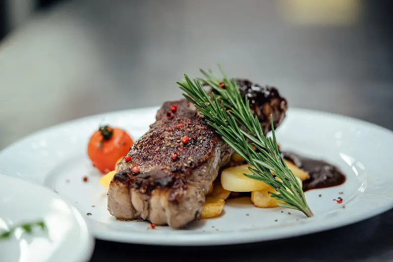 Weinstube Gelbes Haus_Rhein_slider_image_3