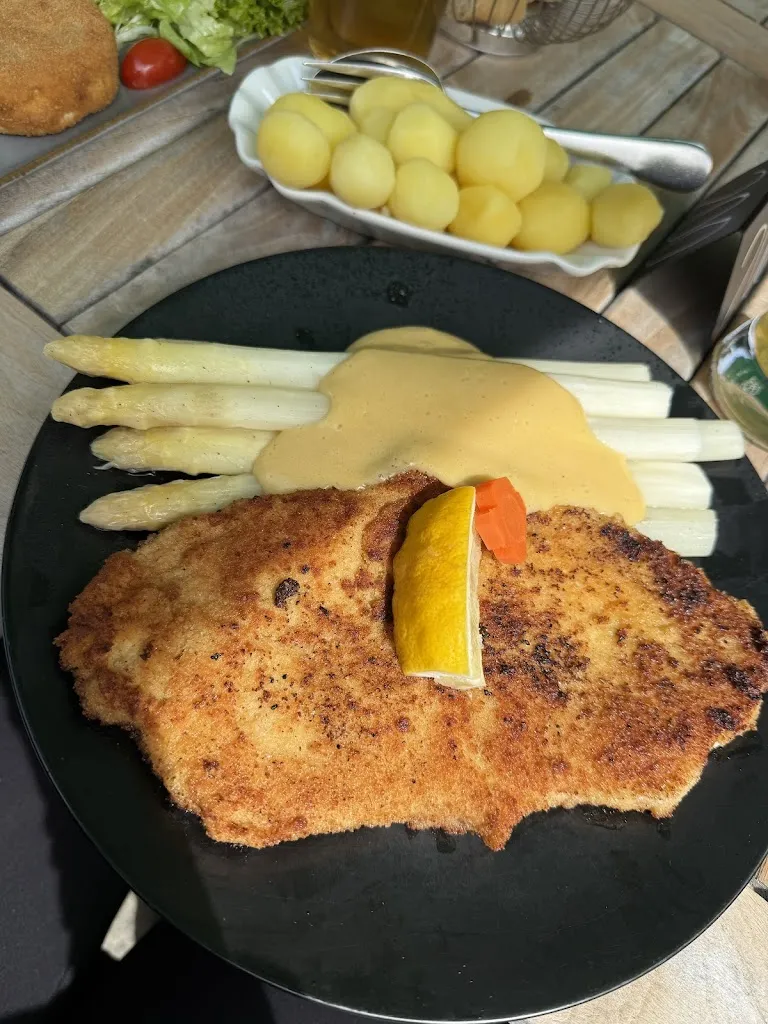 Olga_Restaurant Seeterrasse Familie Gutekunst_Buchen_recensione