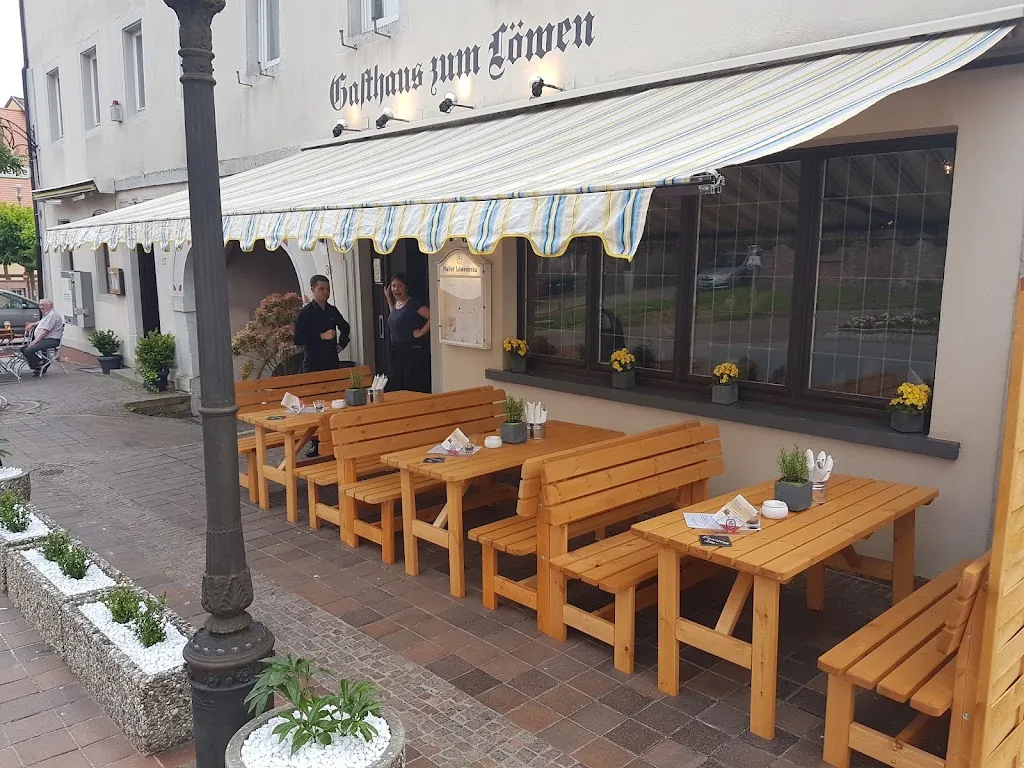 Gasthaus zum Löwen_Buchen_slider_image_1