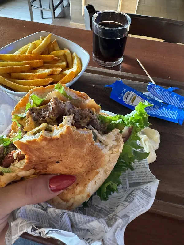 I Love Burger (Zum Bahnhof)_Egelsbach_slider_image_3