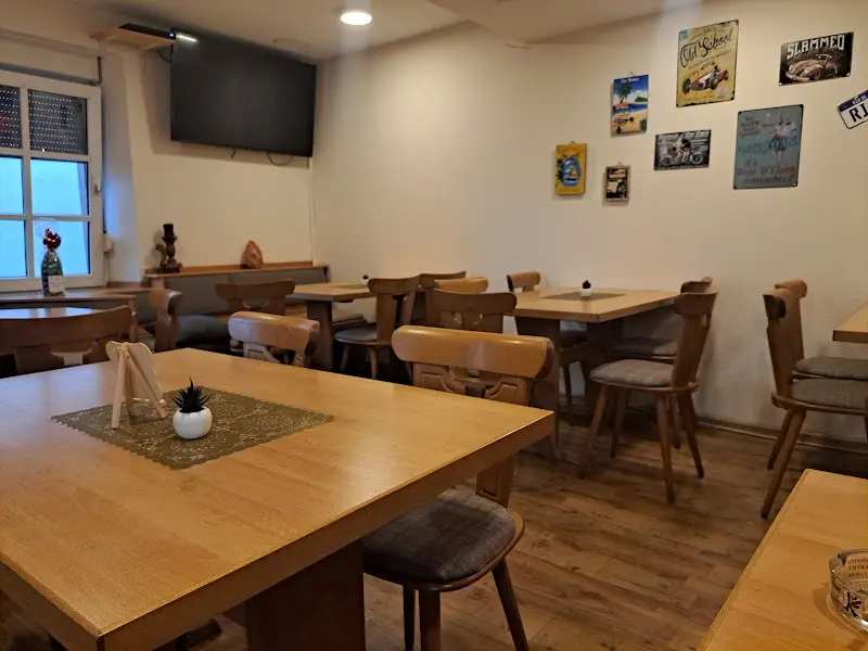 Piccobello Schnitzel Service_Egelsbach_slider_image_1