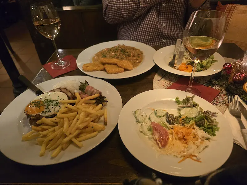 Zum Treppchen_(Hessen)_slider_image_2